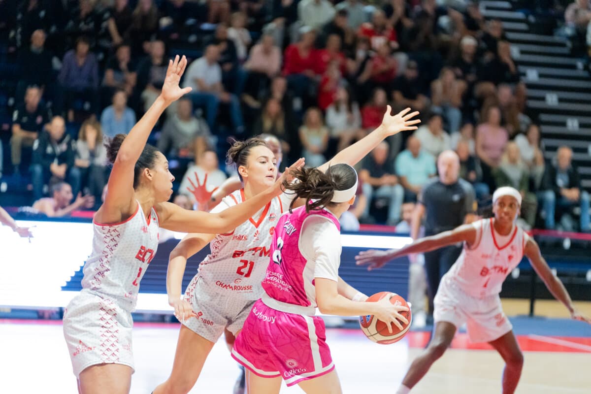 Nathalie Desset (La Tronche Meylan) against Léane Tardy (Toulouse M.B.), La Boulangère Wonderligue, October 7, 2026