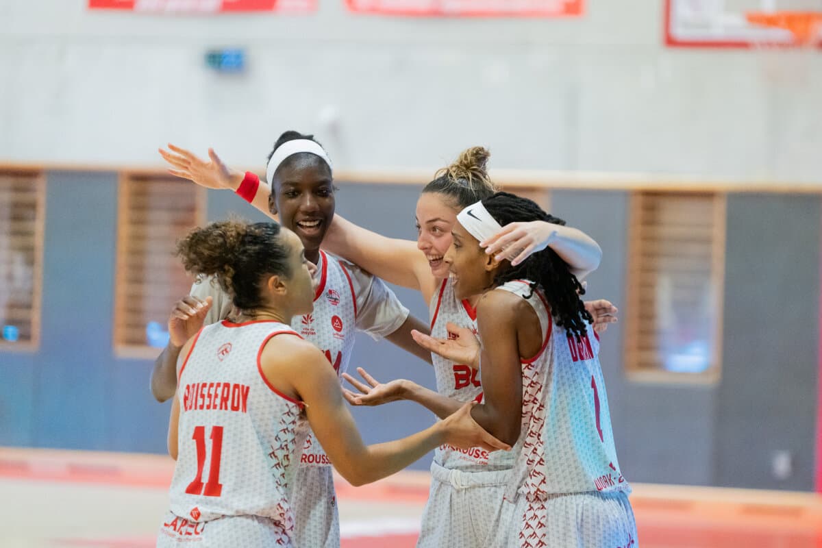 Ashunae Durant, Elena Zemoura and Merveille Lokoka (La Tronche Meylan) against Toulouse M.B., La Boulangère Wonderligue, October 7, 2026