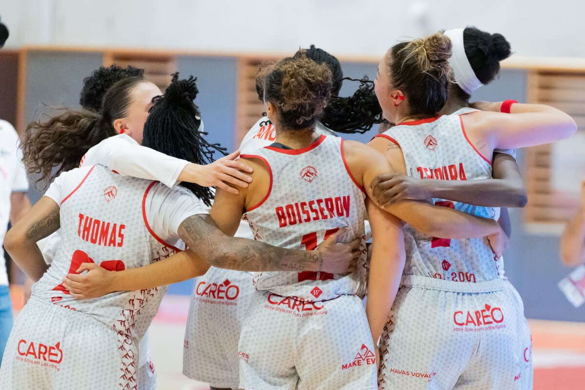 Jasmine Thomas, Tilise Boisseron and Elena Zemoura (La Tronche Meylan) against Toulouse M.B., La Boulangère Wonderligue, October 7, 2026