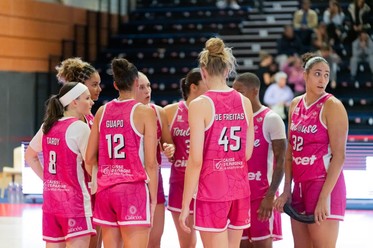 Léane Tardy, Julia Marthi-Toffolon and Laëtitia Guapo (Toulouse M.B.) against La Tronche Meylan, La Boulangère Wonderligue, October 7, 2026