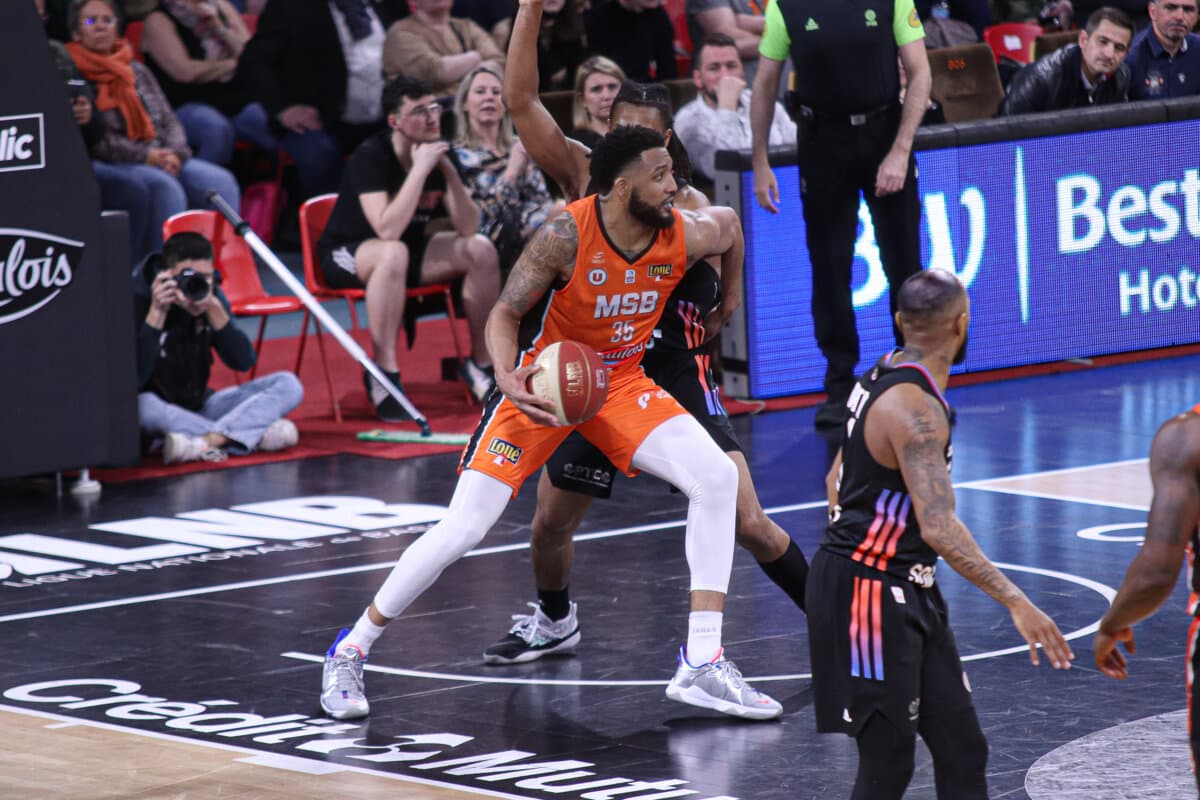 TaShawn Thomas (Le Mans) against Paris Basketball, Betclic ELITE, March 5, 2022