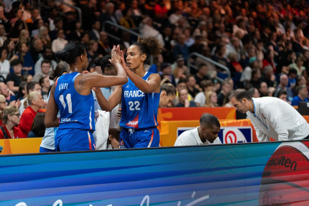 Valériane Ayayi and Marième Badiane (France (W)) against United States (W), Women's World Cup, September 13, 2026