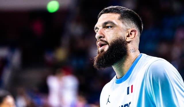 Vincent Poirier puts French national team on pause: health comes first