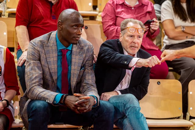 Why Paris Basketball Still Hasn’t Named Its Next Head Coach