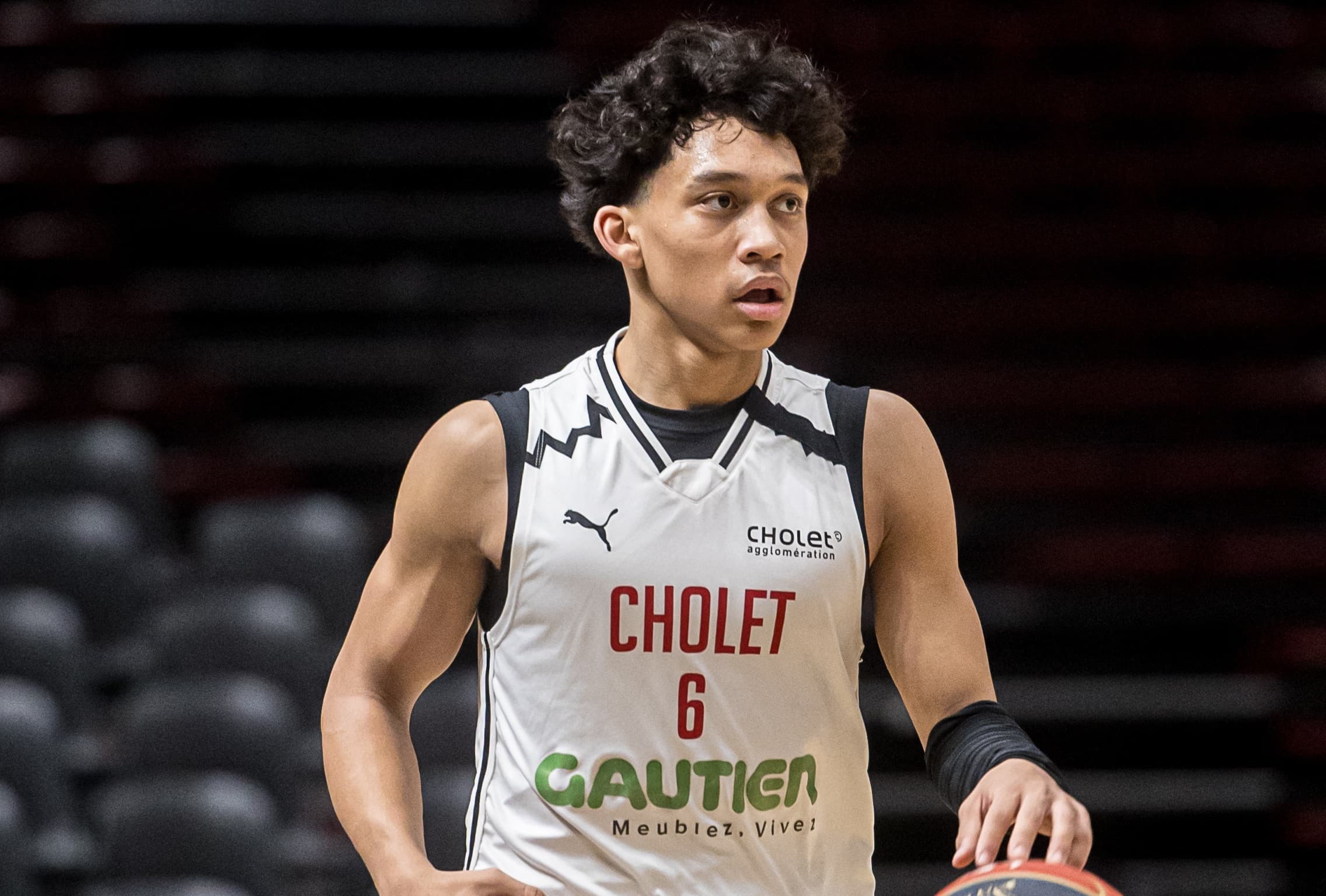At 16, Aaron Towo-Nansi scores his first pro points with Cholet: « It’s a pride to hear my name chanted »