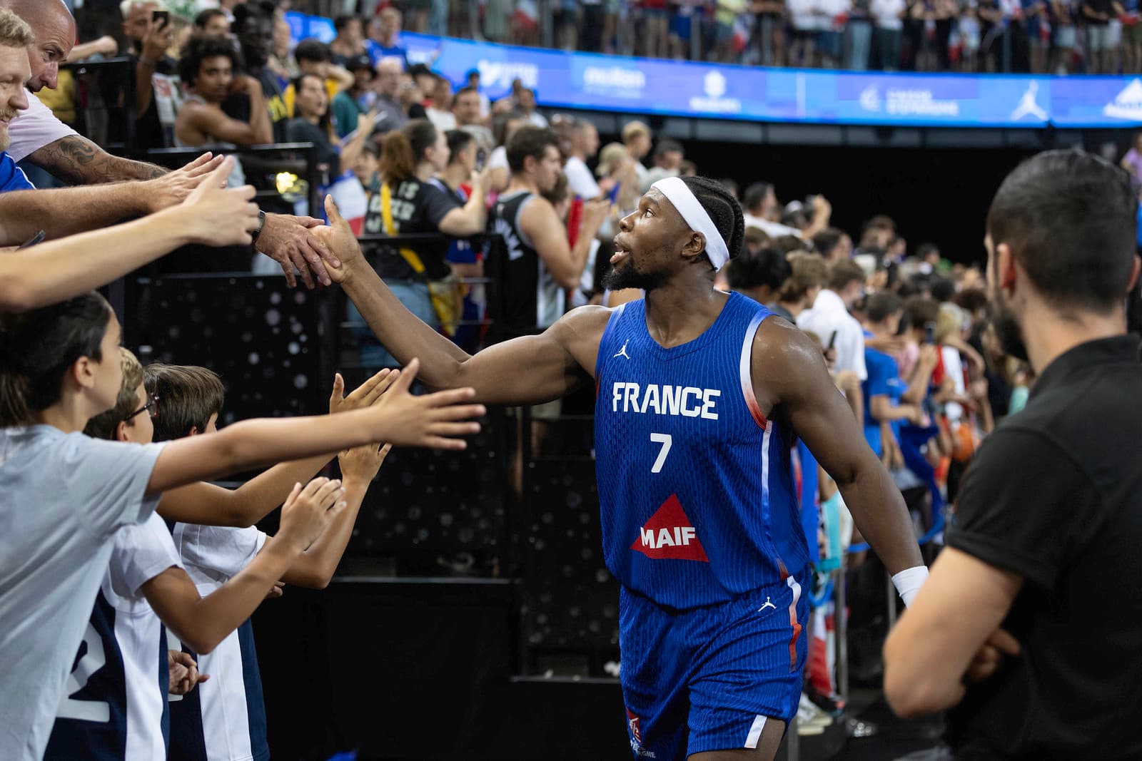 Philadelphia Sixers make Guerschon Yabusele a priority this summer