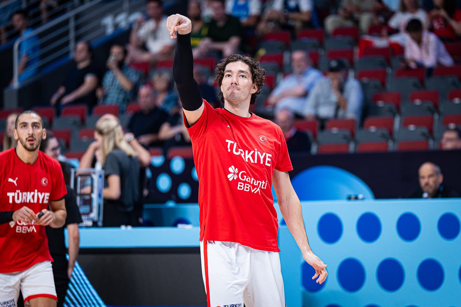 Cedi Osman still very doubtful for Euro semi-final Turkey – Greece