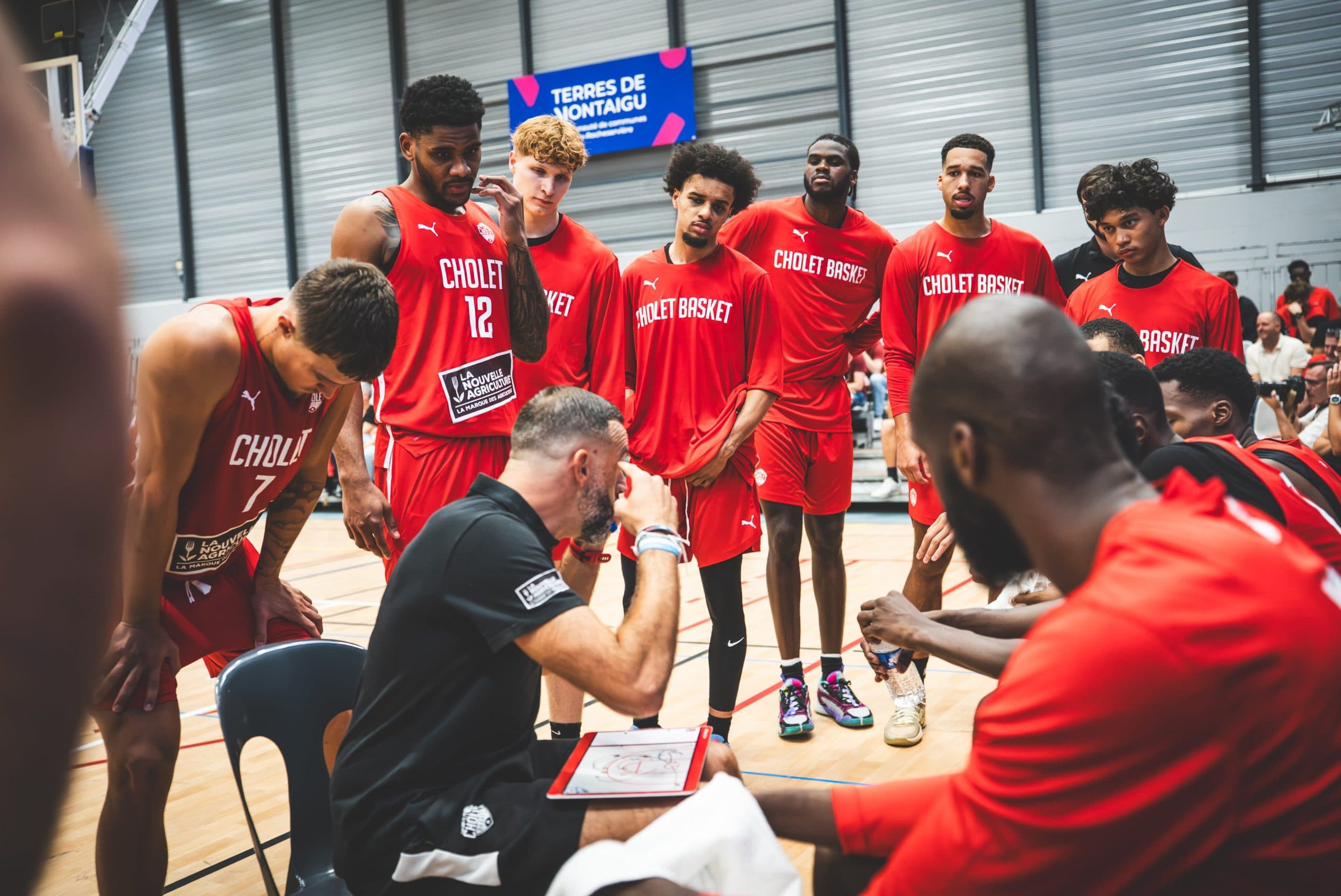 Cholet makes it two in a row in Betclic ELITE against Boulazac