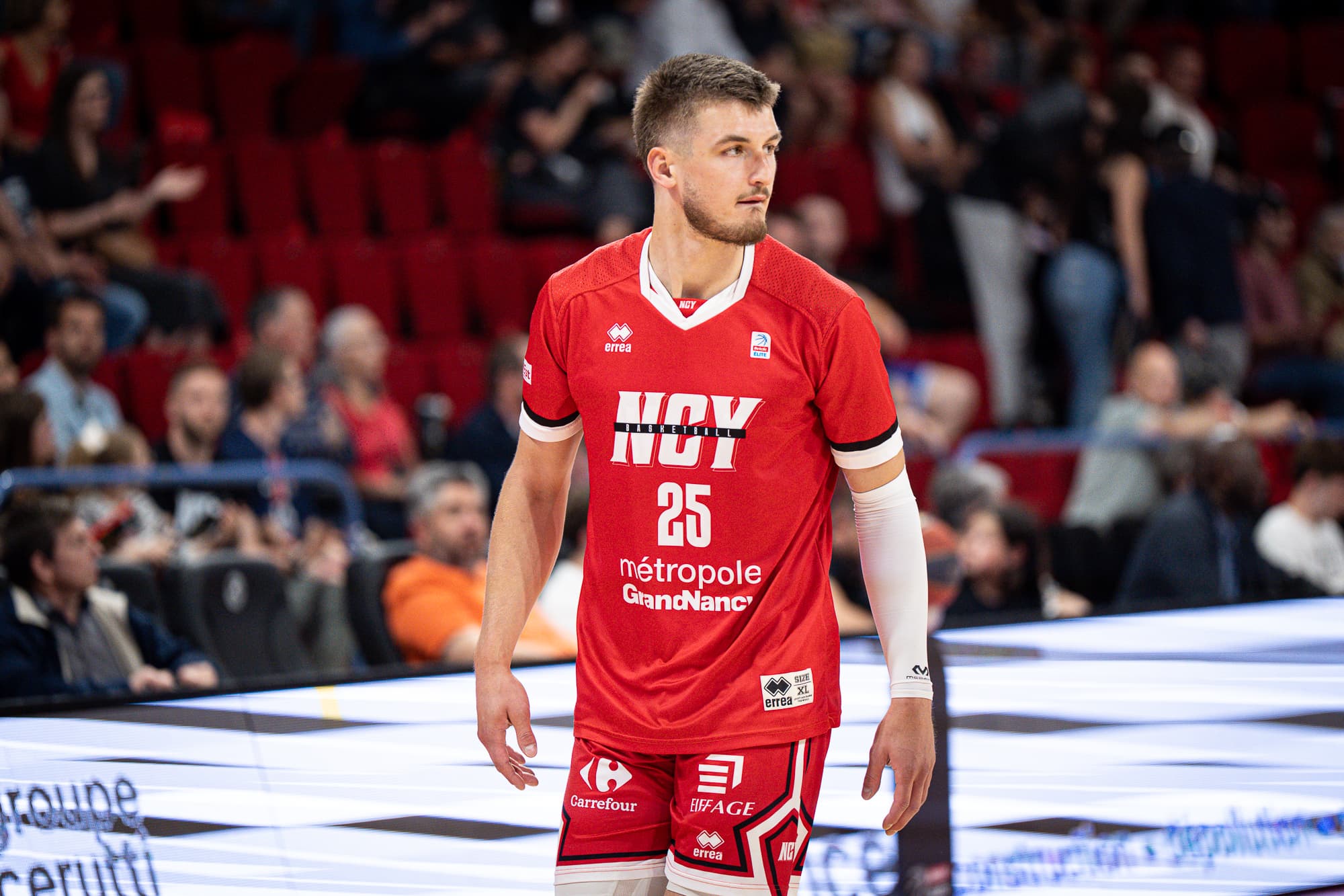 Official: Clément Frisch signs with Baskonia until 2028 and will make his EuroLeague debut