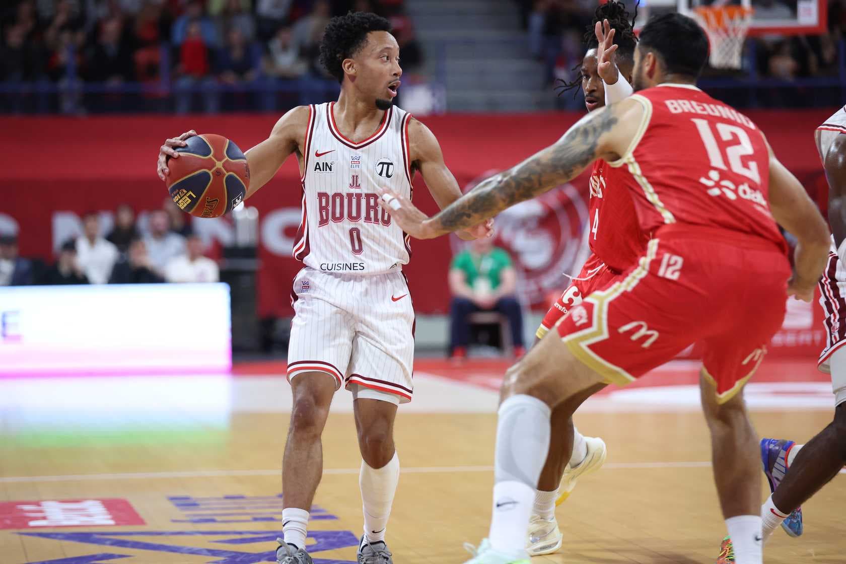 JL Bourg defeats Nancy for their first win of the season