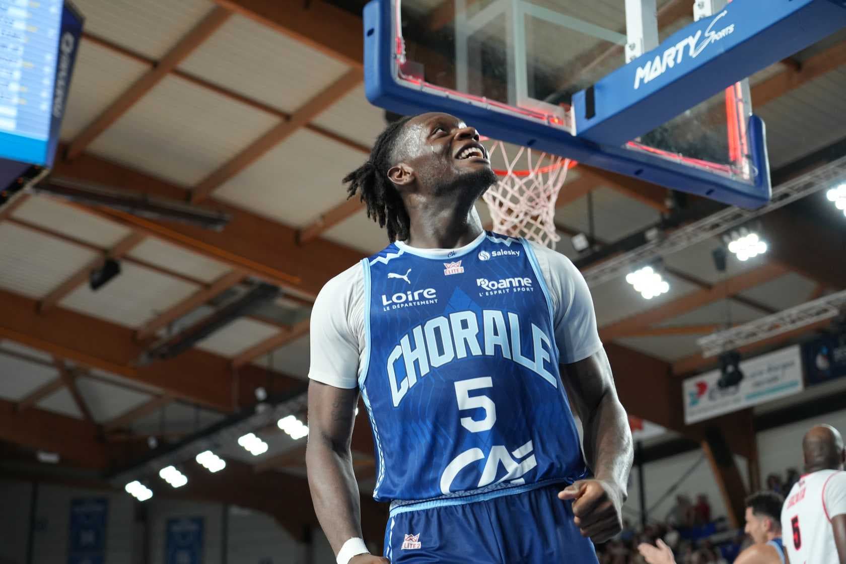 Promoted teams Challans and Quimper start strong away, Orleans and Roanne solid