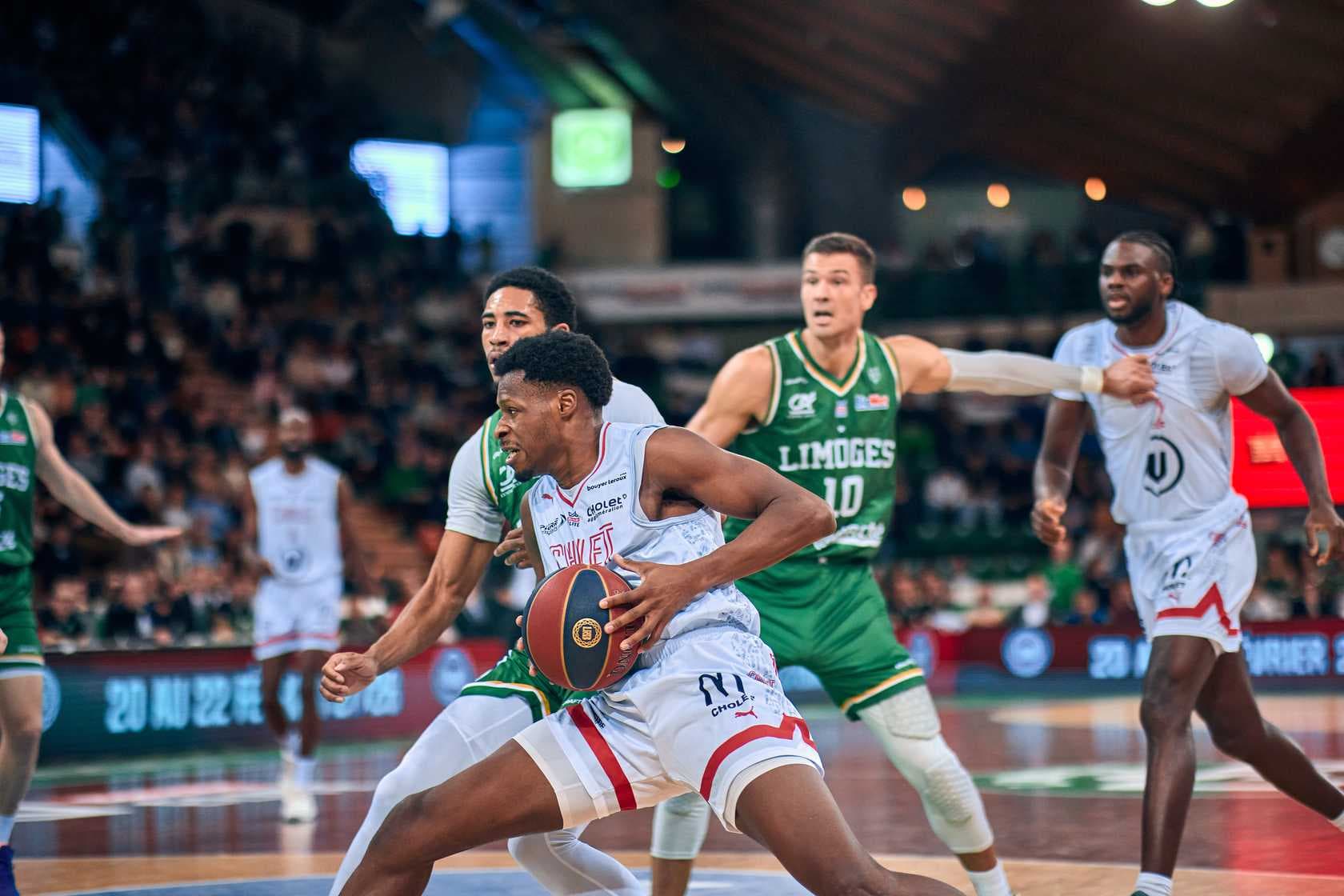 Fabrice Lefranҫois after Cholet’s victory in Limoges: « We always put in a lot of energy and that’s what wore them down »