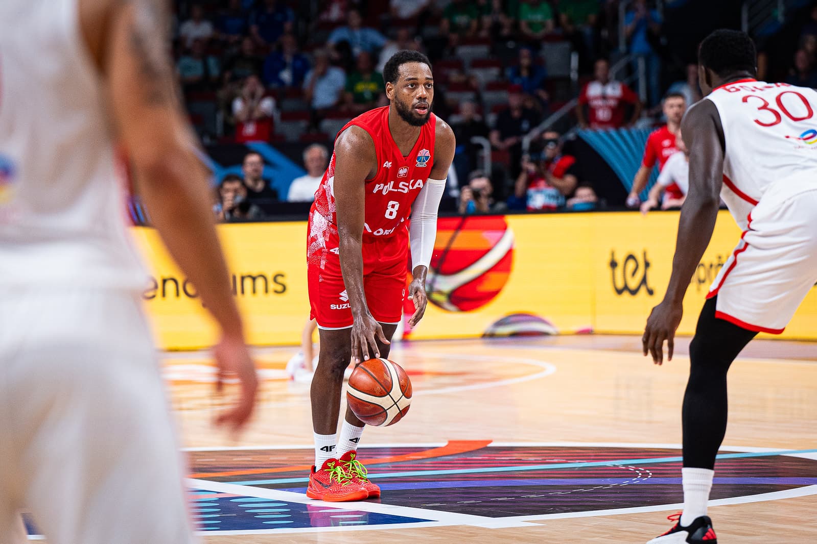 Jordan Loyd to Anadolu Efes Istanbul, it’s official