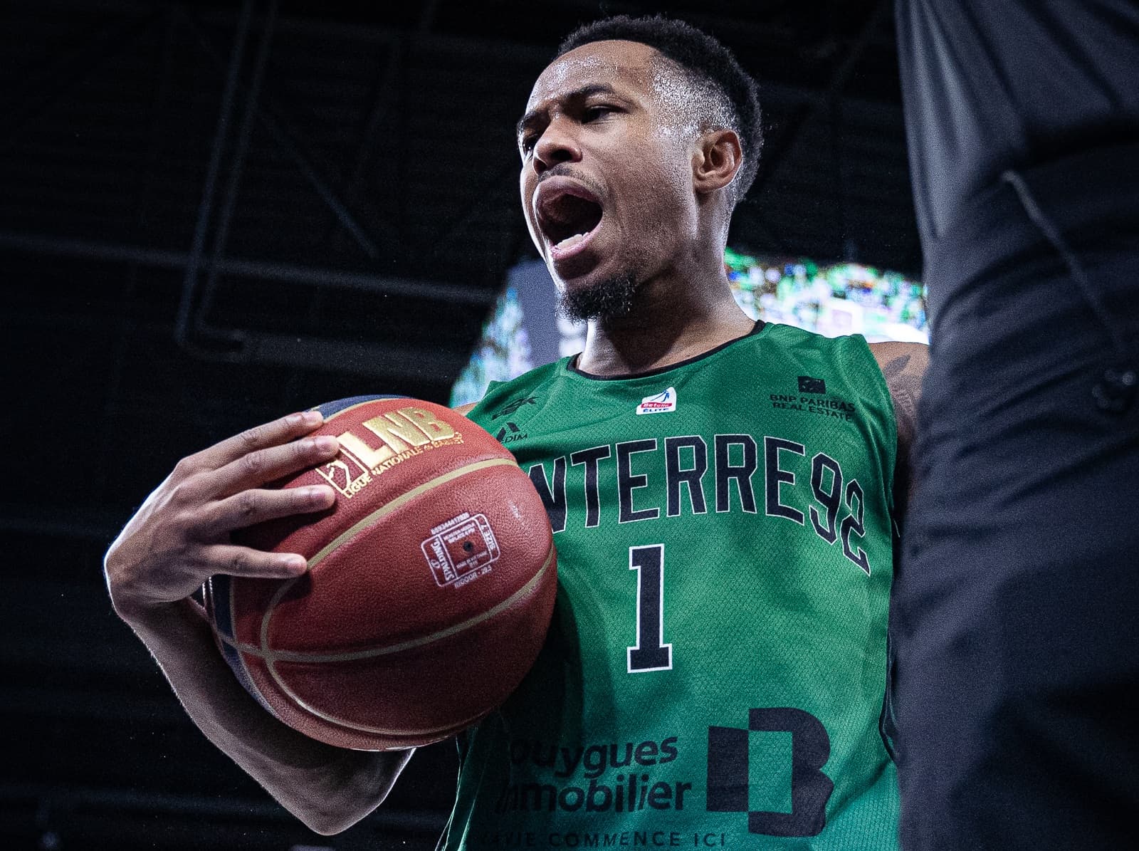 Transfer: Justin Bibbins officially signs with JDA Dijon for two seasons