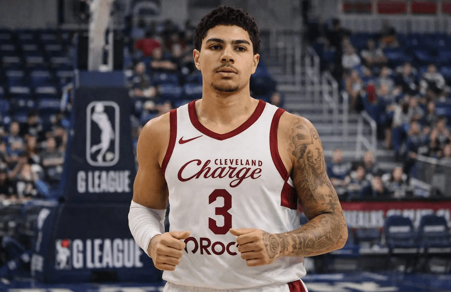Killian Hayes ties season-high with 18 assists in G-League dominant win