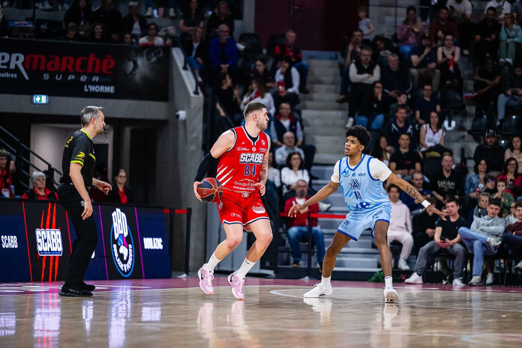 Lucas Dufeal named Pro B Best Defender for 2024-2025 season