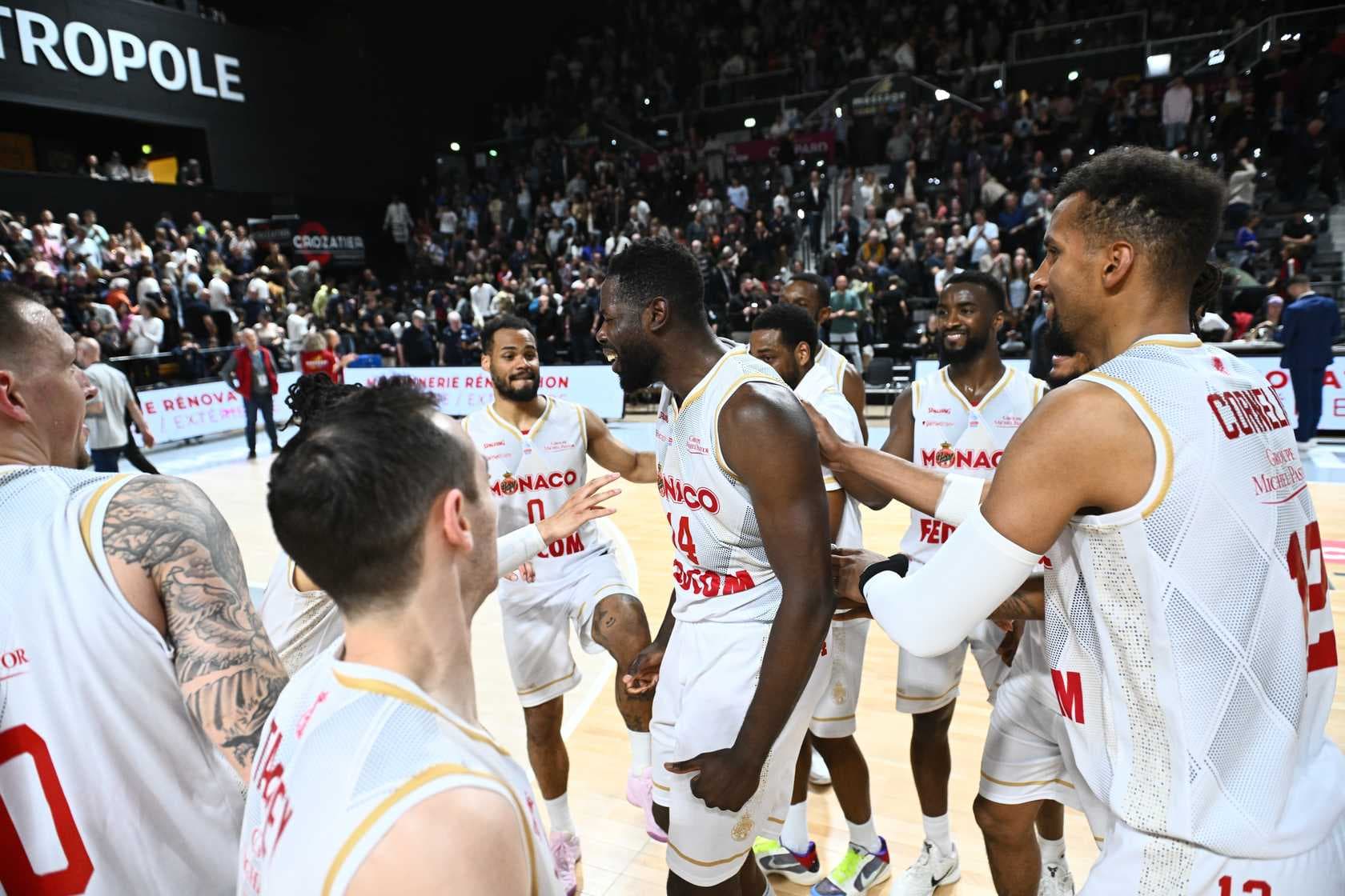 Paris and Monaco join ASVEL at the top after narrow victory against Burgundy duo