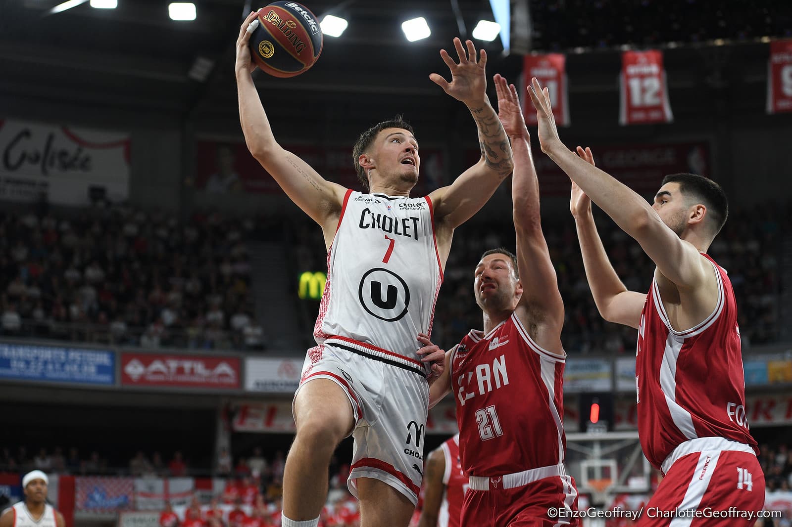 Rising star: Nathan De Sousa (Cholet) breaks his Betclic ELITE scoring record against Strasbourg