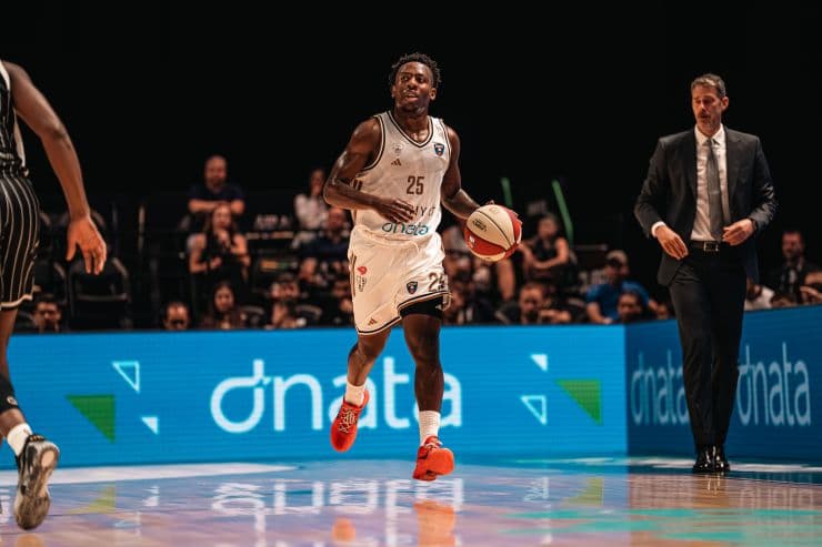 Dubai, what a significant renewal! McKinley Wright renews for another three seasons