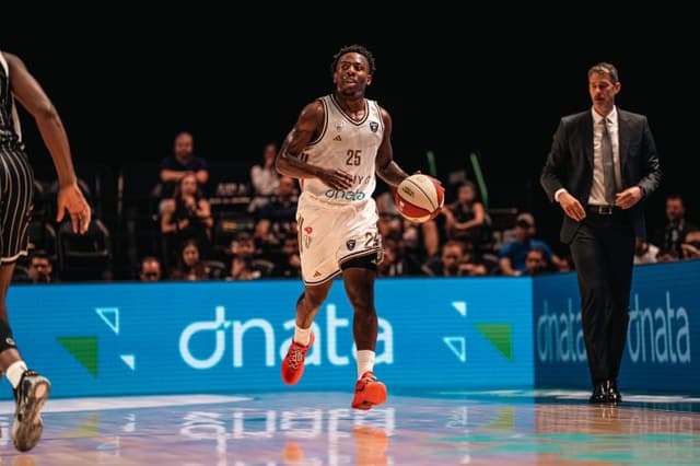 Dubai, what a significant renewal! McKinley Wright renews for another three seasons