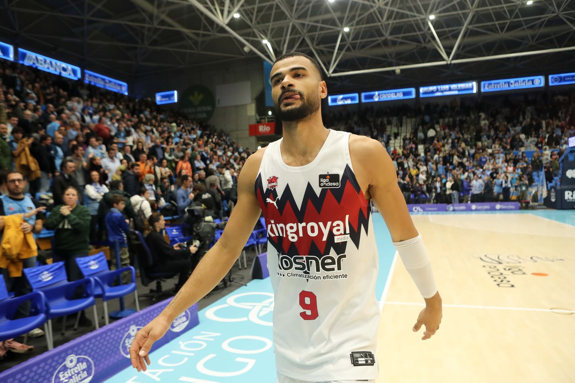 Luwawu-Cabarrot delivers victory for Baskonia with a clutch 3-pointer