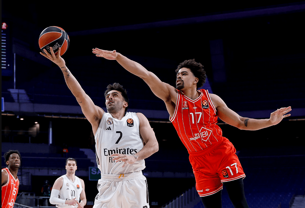 Real Madrid extends home dominance with 12th consecutive EuroLeague victory against Hapoel Tel Aviv