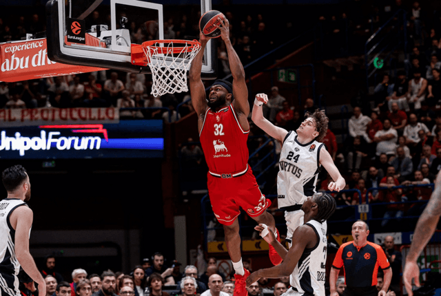 Milano defeats Bologna in EuroLeague derby: Olimpia keeps play-in dreams alive