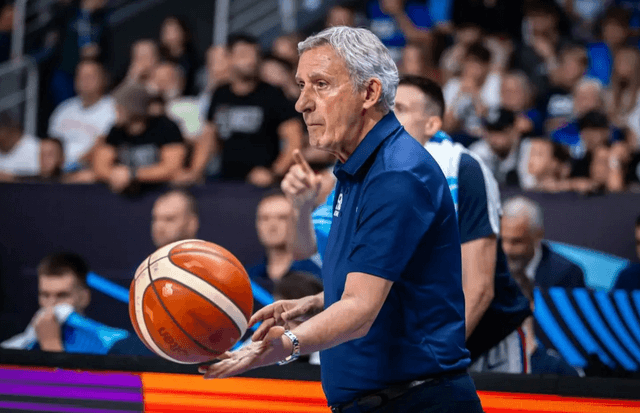 Svetislav Pešić announces retirement at the end of the season after legendary coaching career