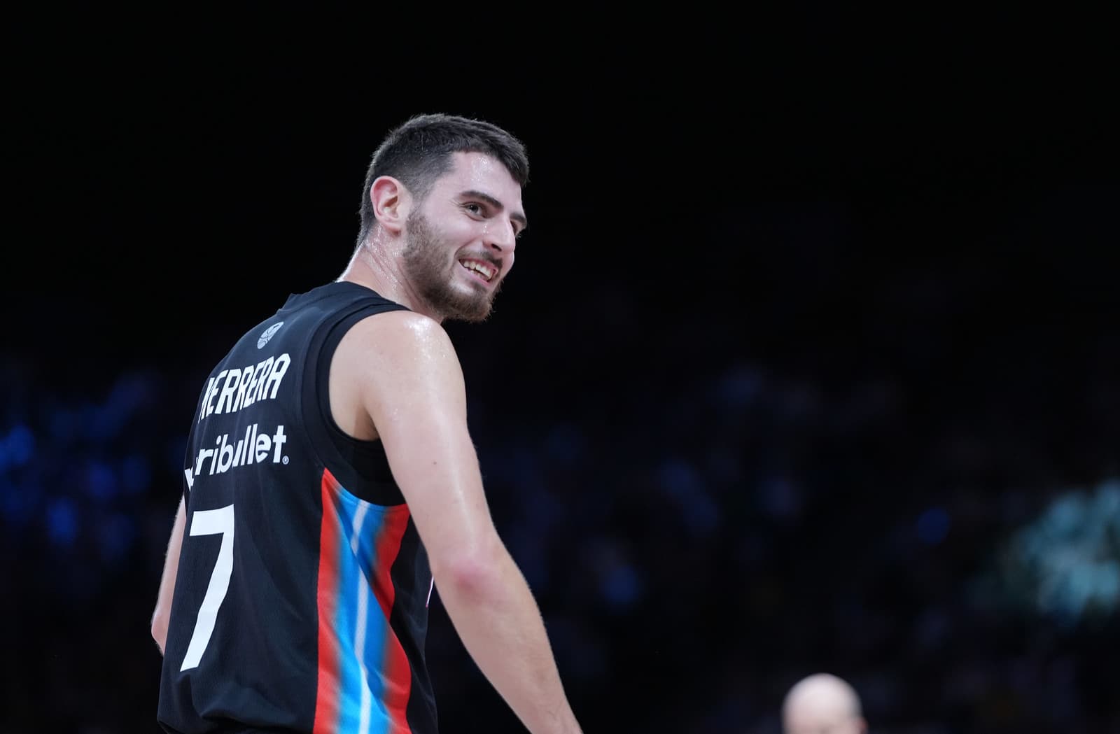 Sebastian Herrera extends with Paris Basketball until 2027