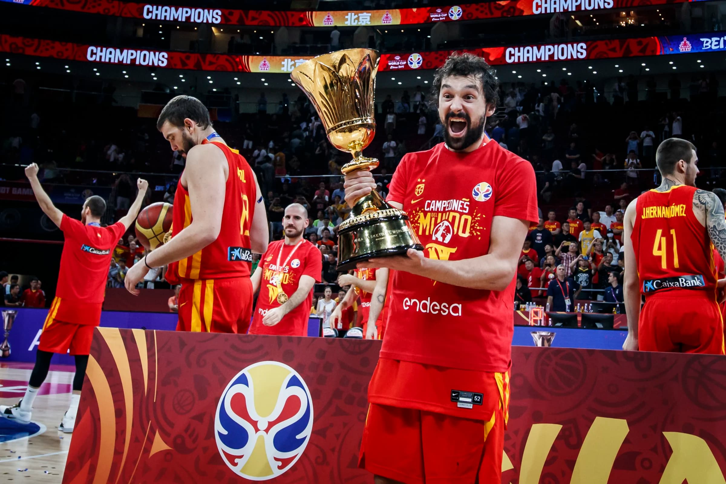 Sergio Llull, Spanish basketball legend, retires from international play at 37