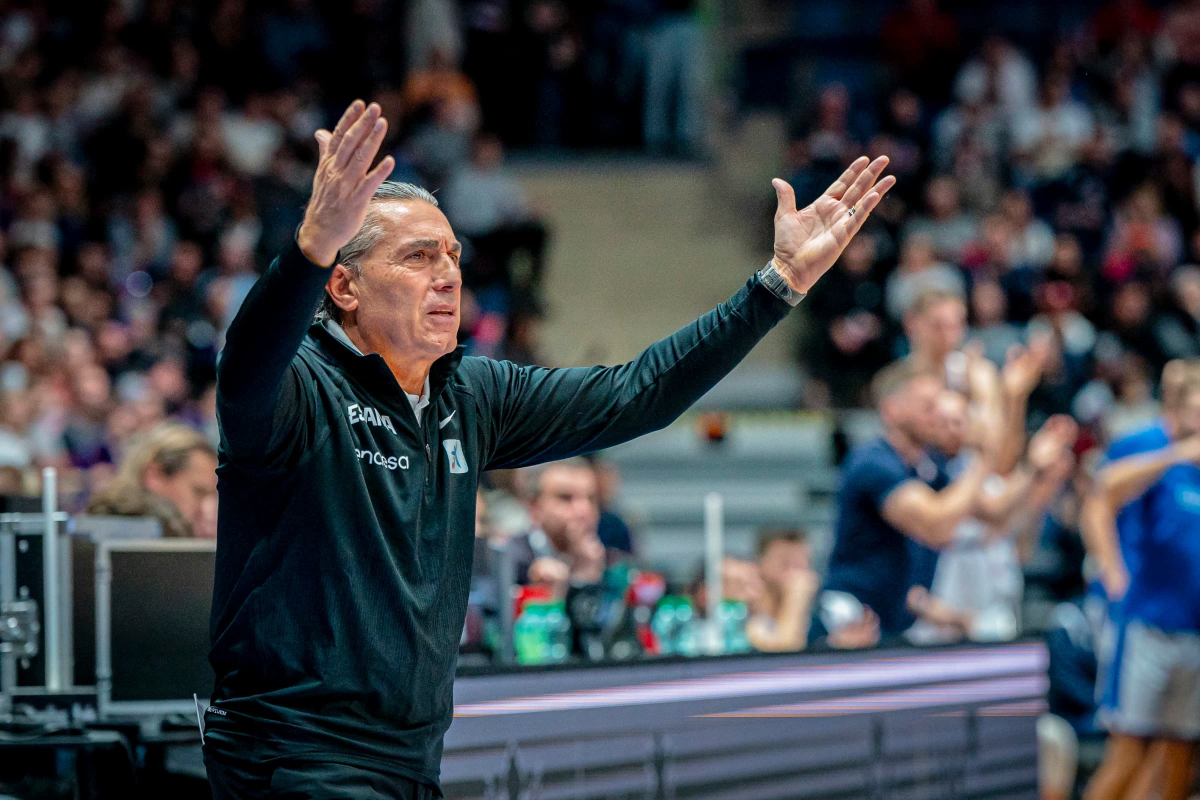 Sergio Scariolo could succeed Chus Mateo as head coach of Real Madrid