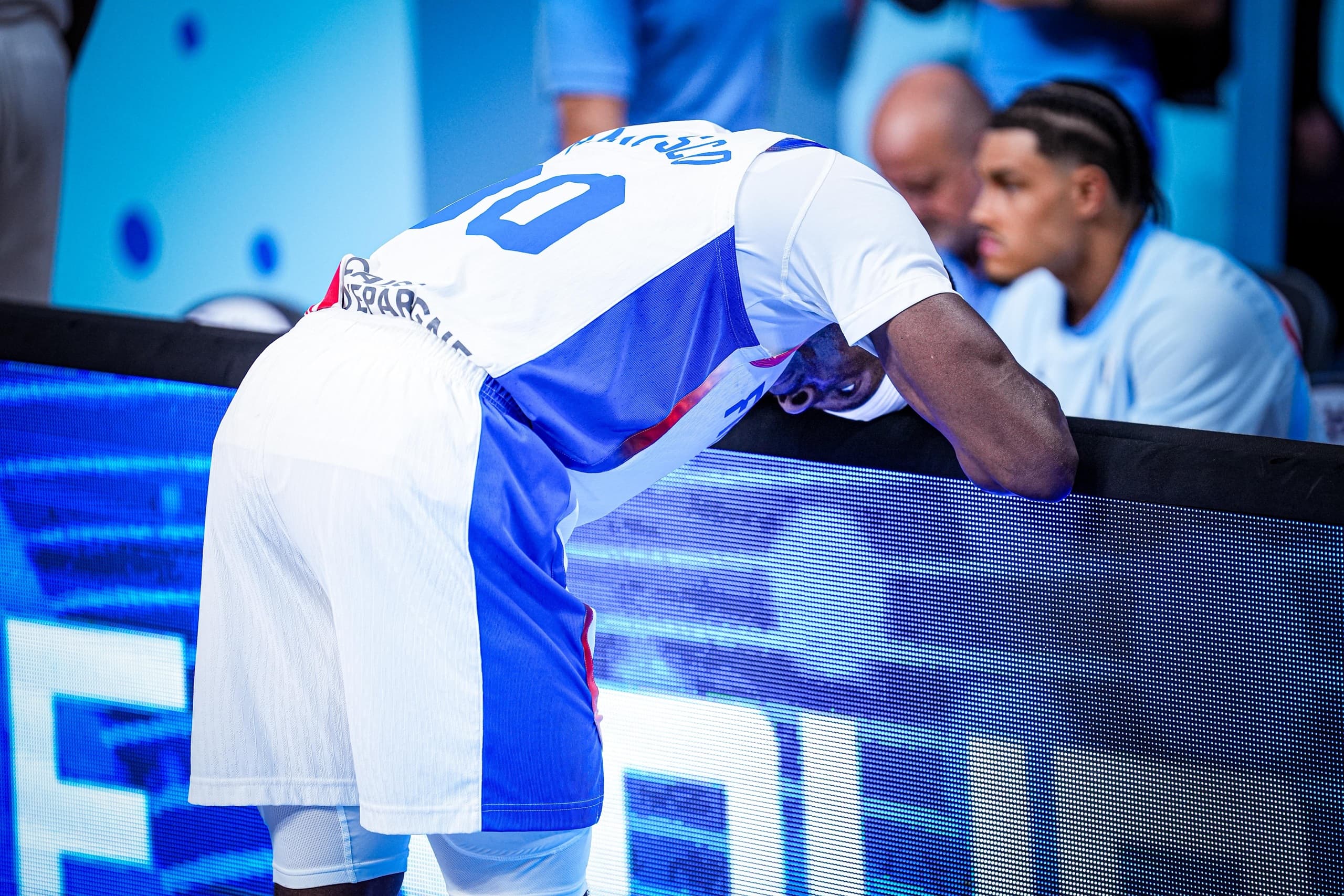 Sylvain Francisco: « It will leave a scar » after elimination against Georgia