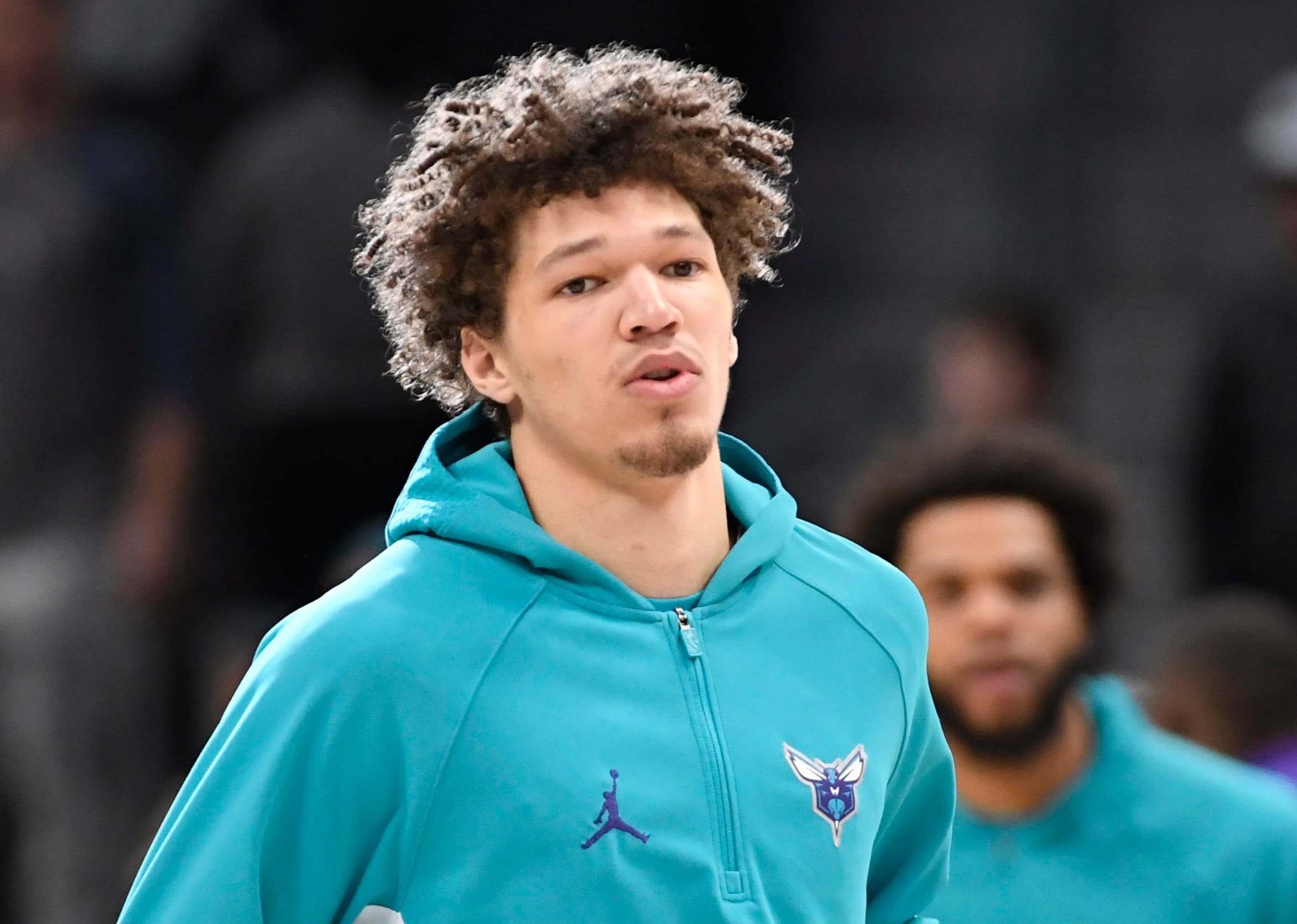 Tidjane Salaün in the G-League Finals with Greensboro!