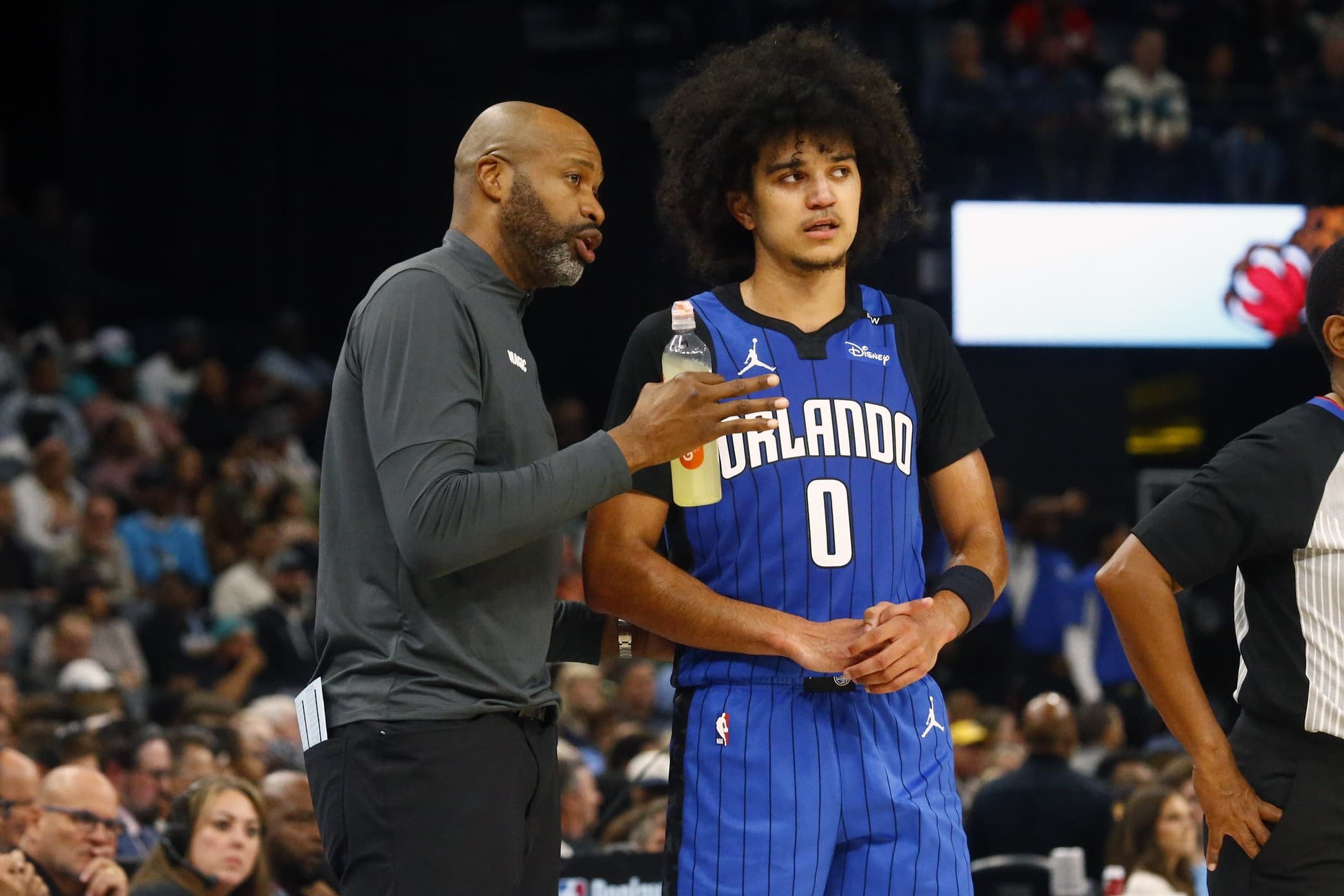 Anthony Black delivers dunk of the year against Memphis