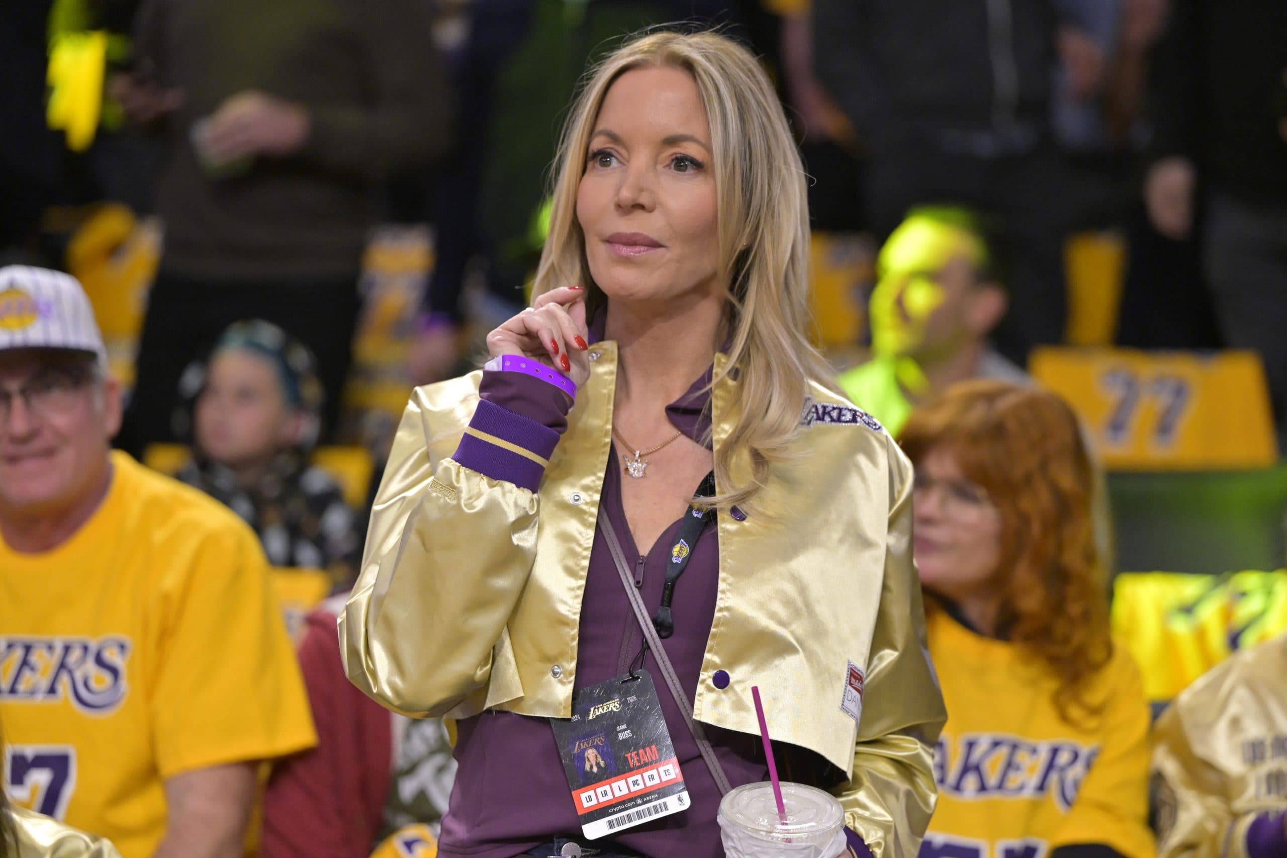 Jeanie Buss will remain Lakers governor for at least 5 years after sale