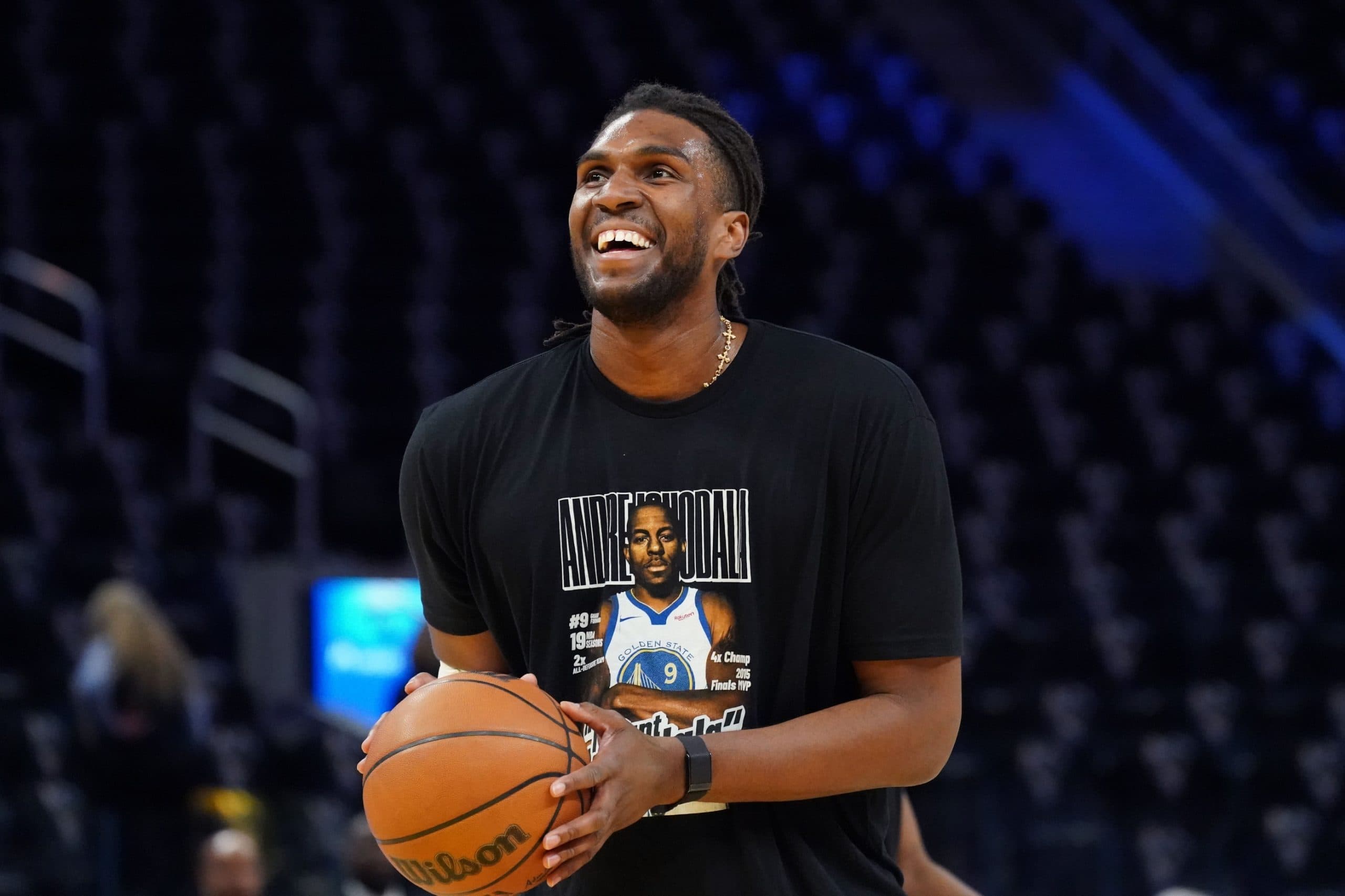 Kevon Looney joins the Pelicans for $16 million over two years