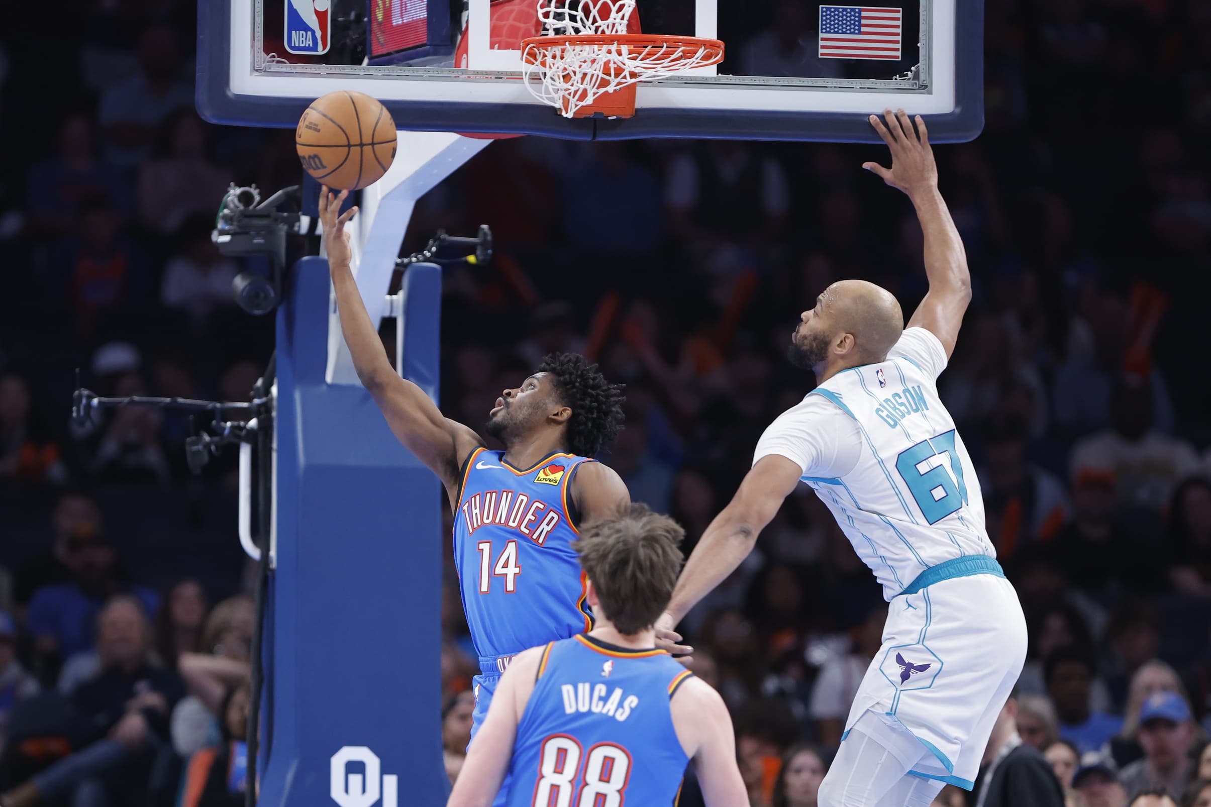 NBA 2025 champion signs with San Antonio Spurs!