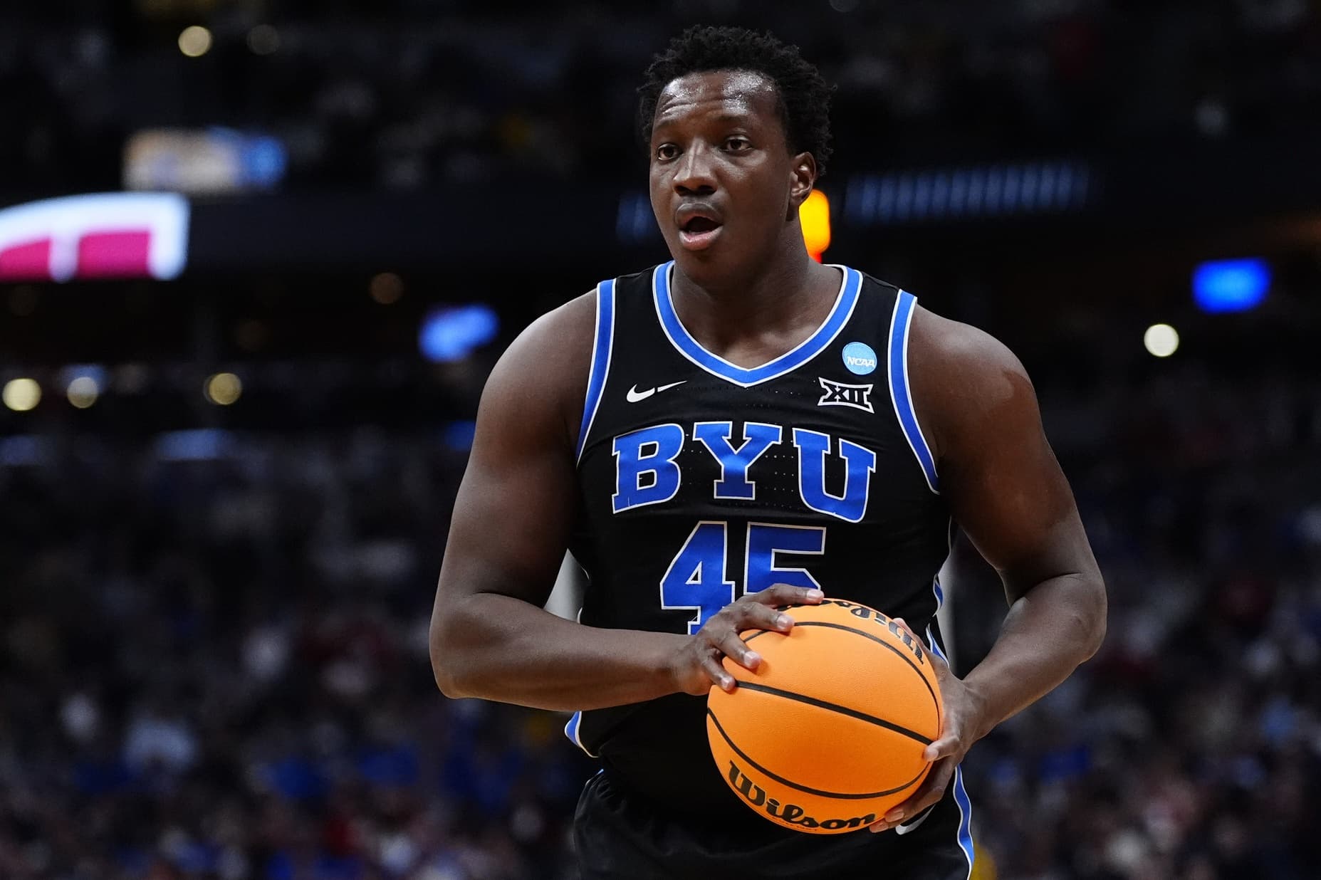 Fousseyni Traoré, promising Malian center, signs with SIG Strasbourg