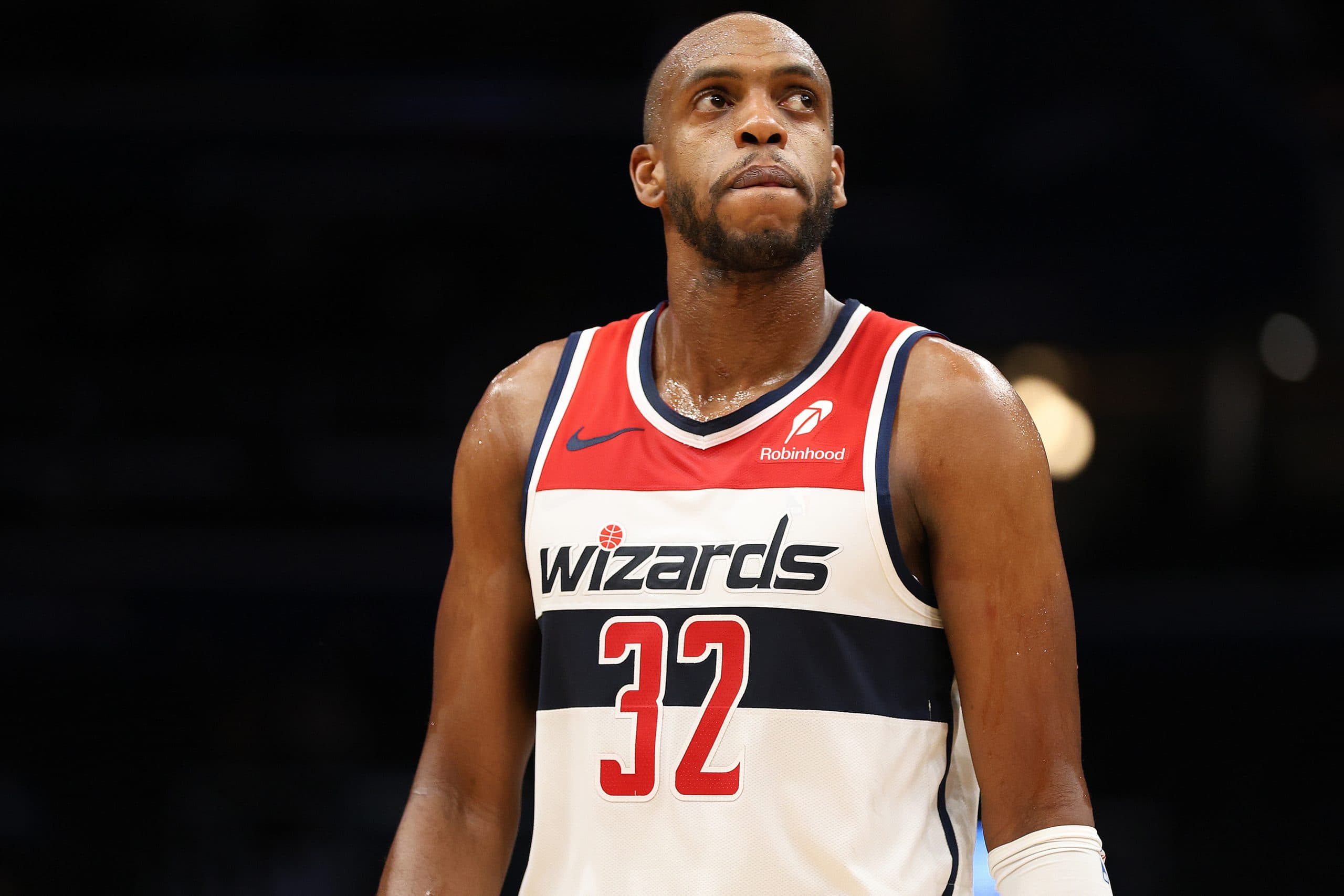 Khris Middleton activates player option and stays with Washington Wizards