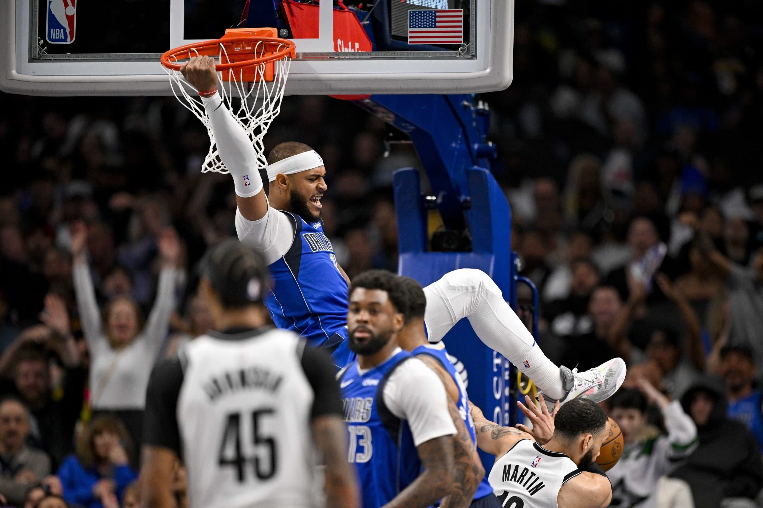 Daniel Gafford extends with Dallas for 60 million over three years