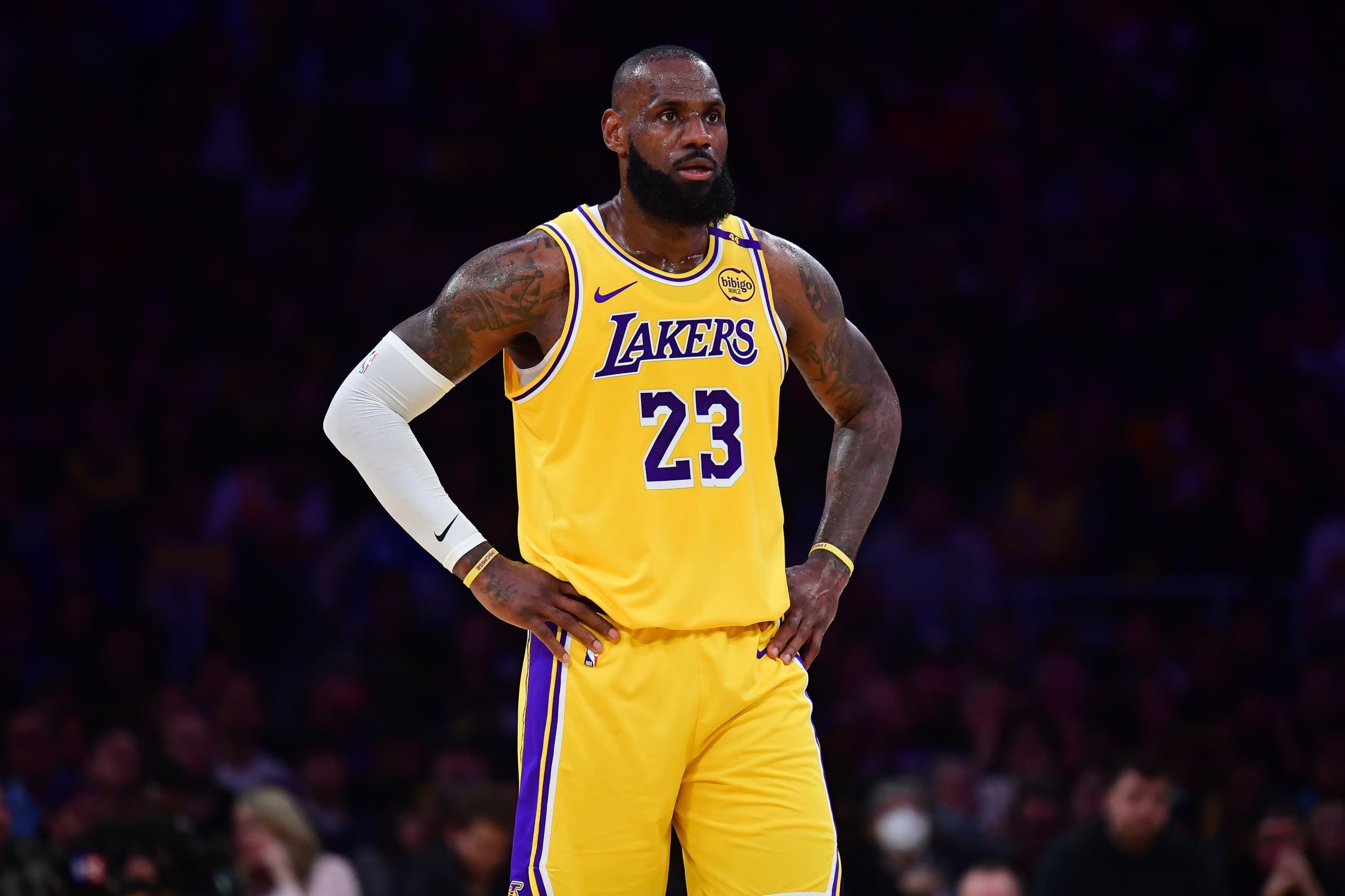 LeBron James continues his career with Lakers and aims for another title at 40