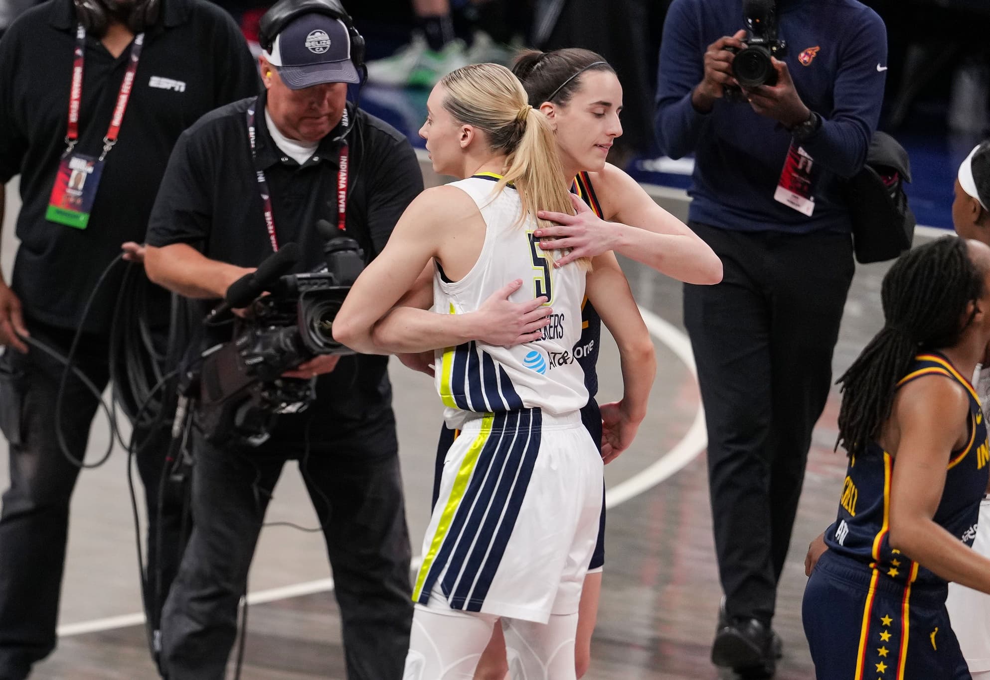 Caitlin Clark dominates Paige Bueckers in their first WNBA matchup