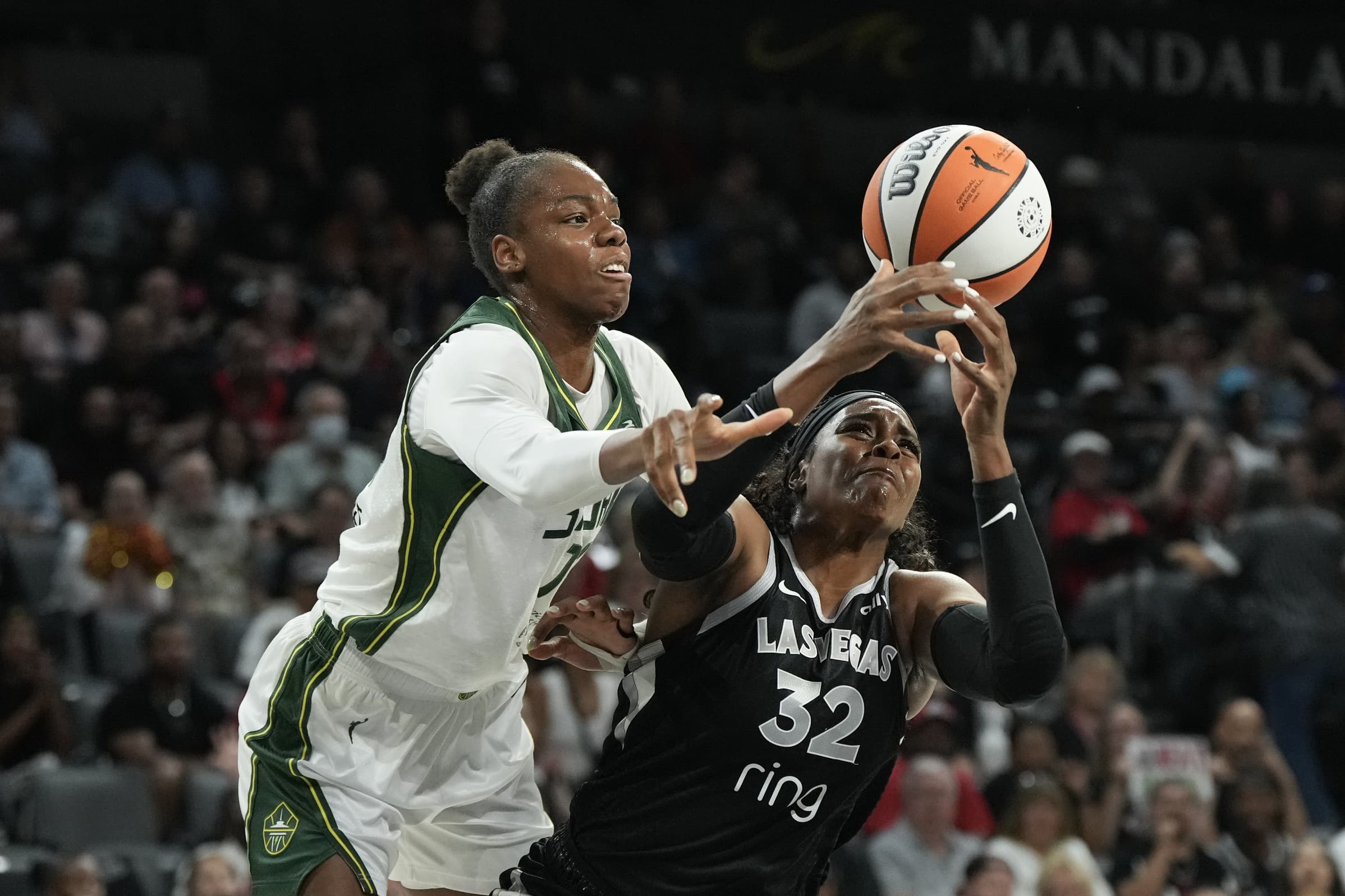 Malonga and Williams eliminated with Storm by Las Vegas