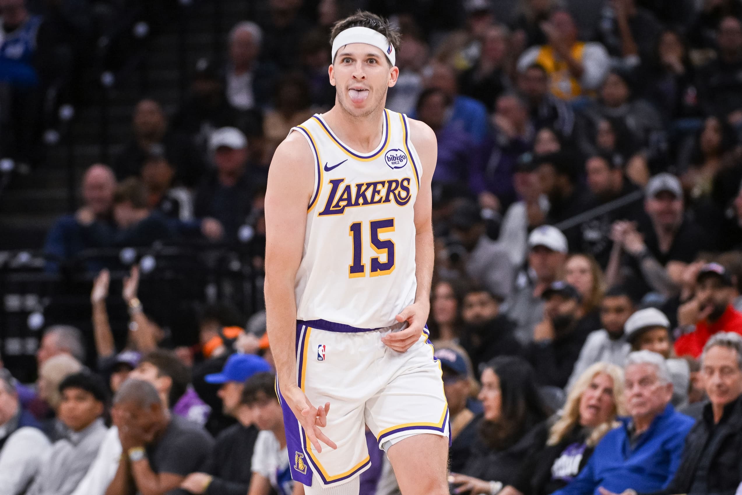 Without LeBron and Doncic, Austin Reaves delivers historic performance to revive Lakers