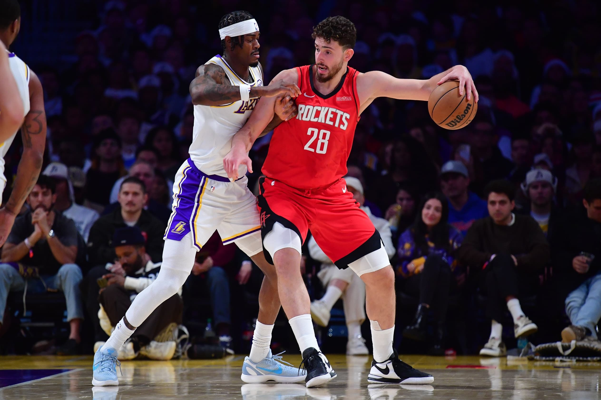 Rockets crush Lakers: total domination in Los Angeles, J.J. Reddick furious