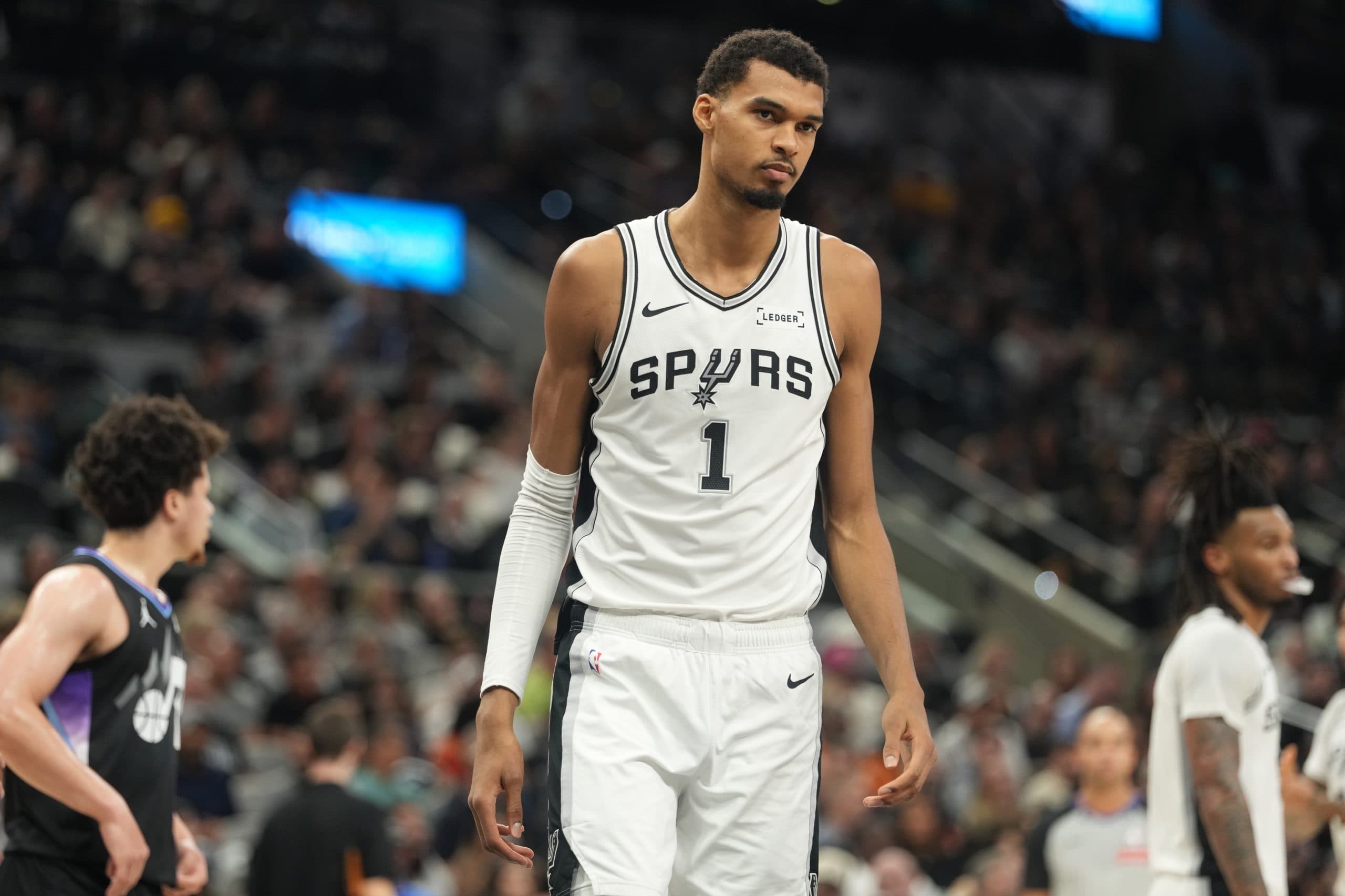 Victor Wembanyama Fifth in Fan Voting for 2025 NBA All-Star Game