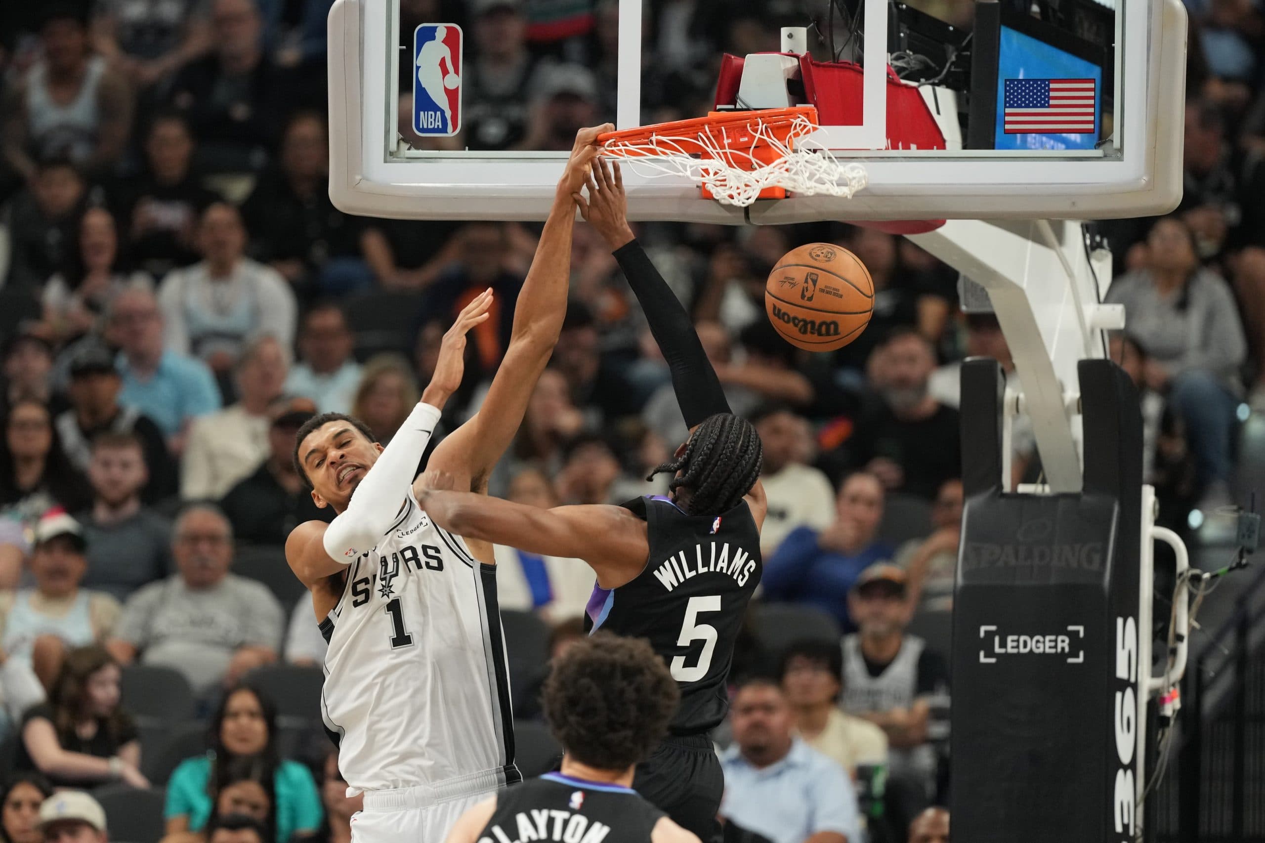 Back in the Starting Five, Victor Wembanyama Scores 32 Points but San Antonio Falls to Utah