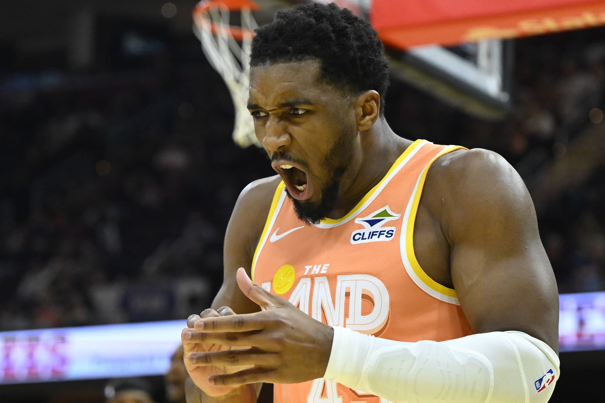 Donovan Mitchell explodes with 45 points in Cavaliers victory against Orlando