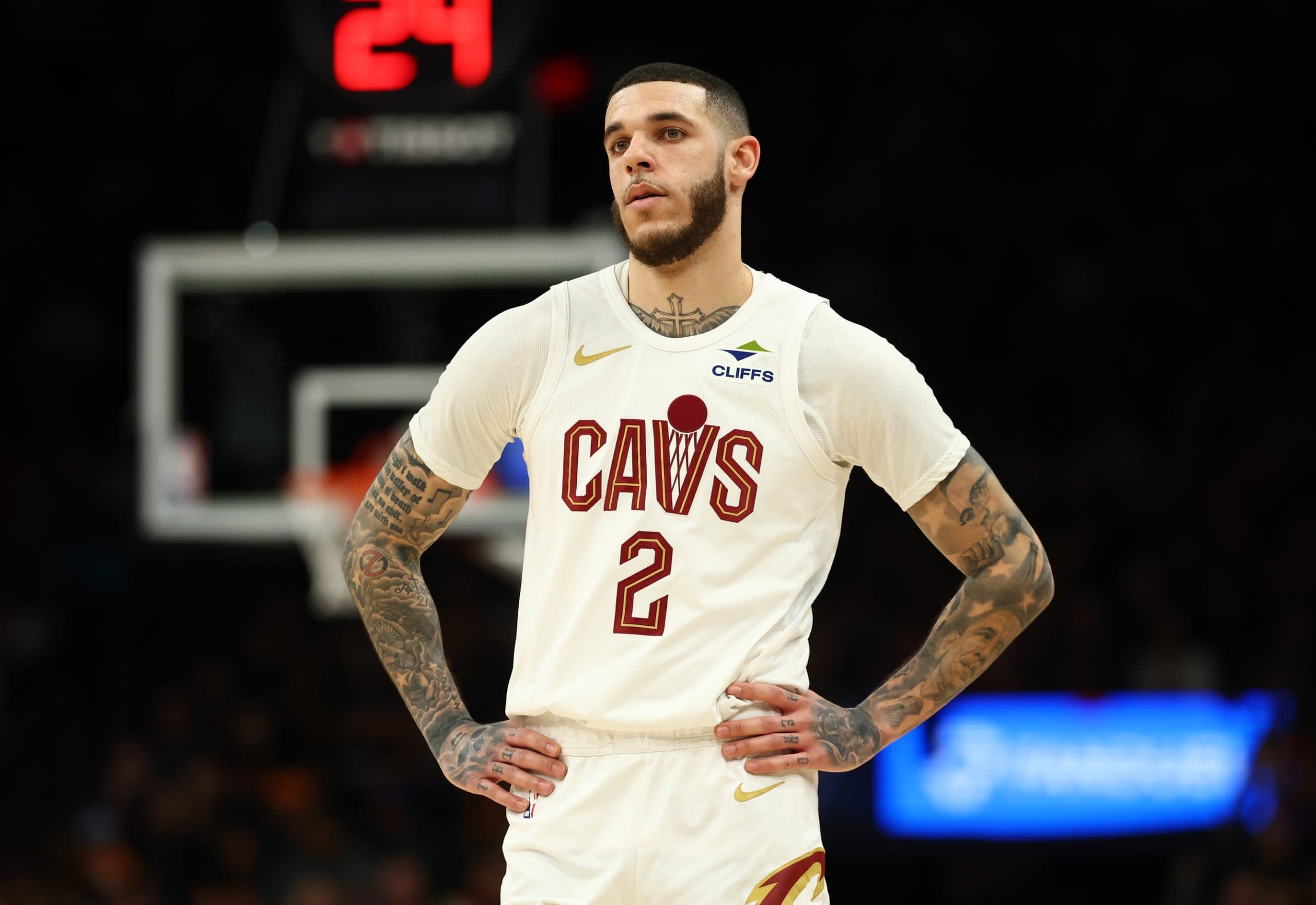 Lonzo Ball calls himself a « scapegoat » after leaving Cleveland