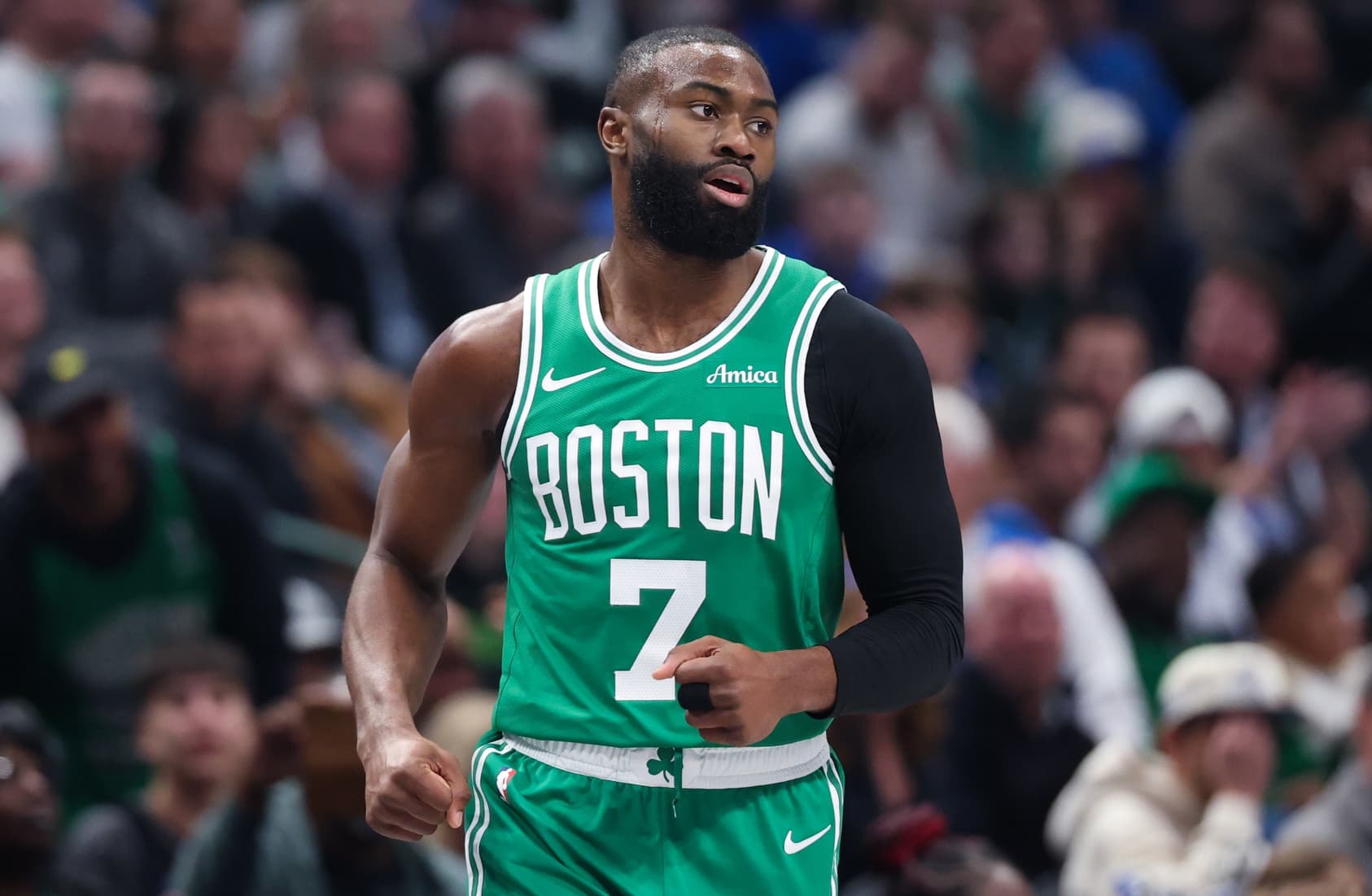 Jaylen Brown records triple-double against Warriors without Curry